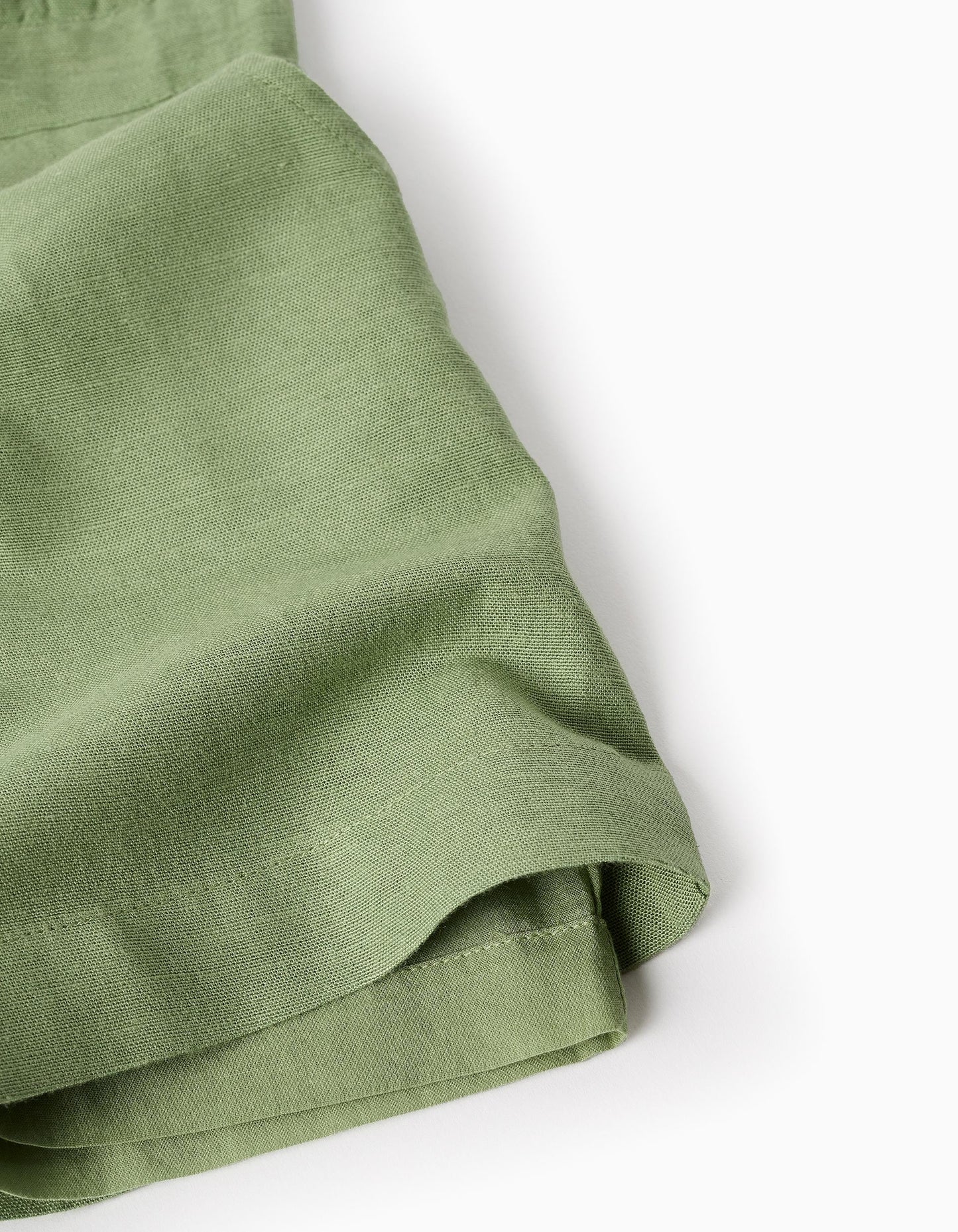 SHORT VERDE