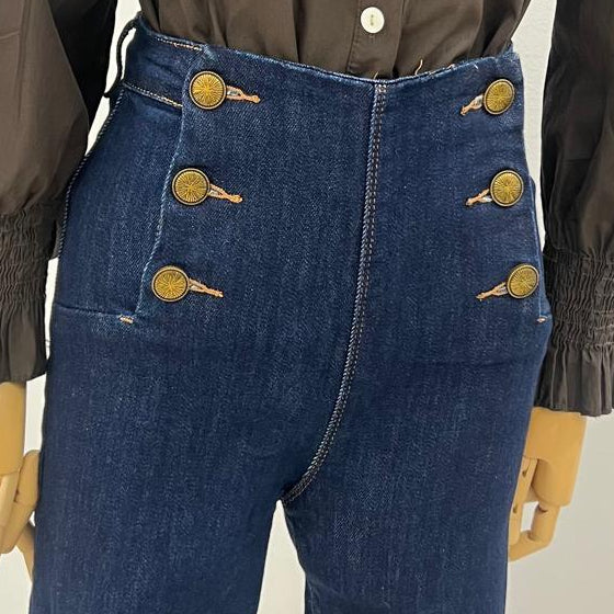 PANTALÓN BOTÓN DOBLE