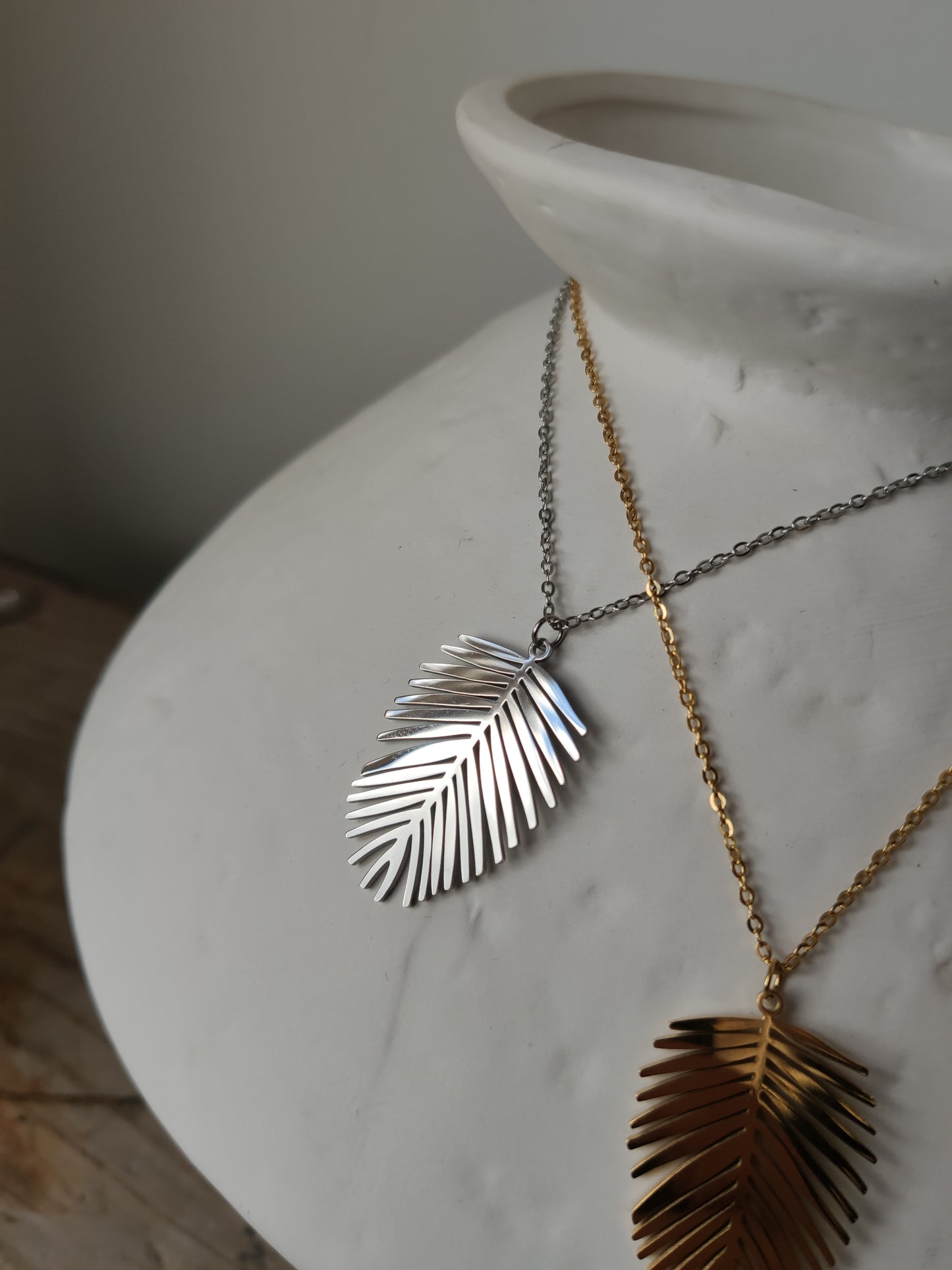COLLAR HOJA