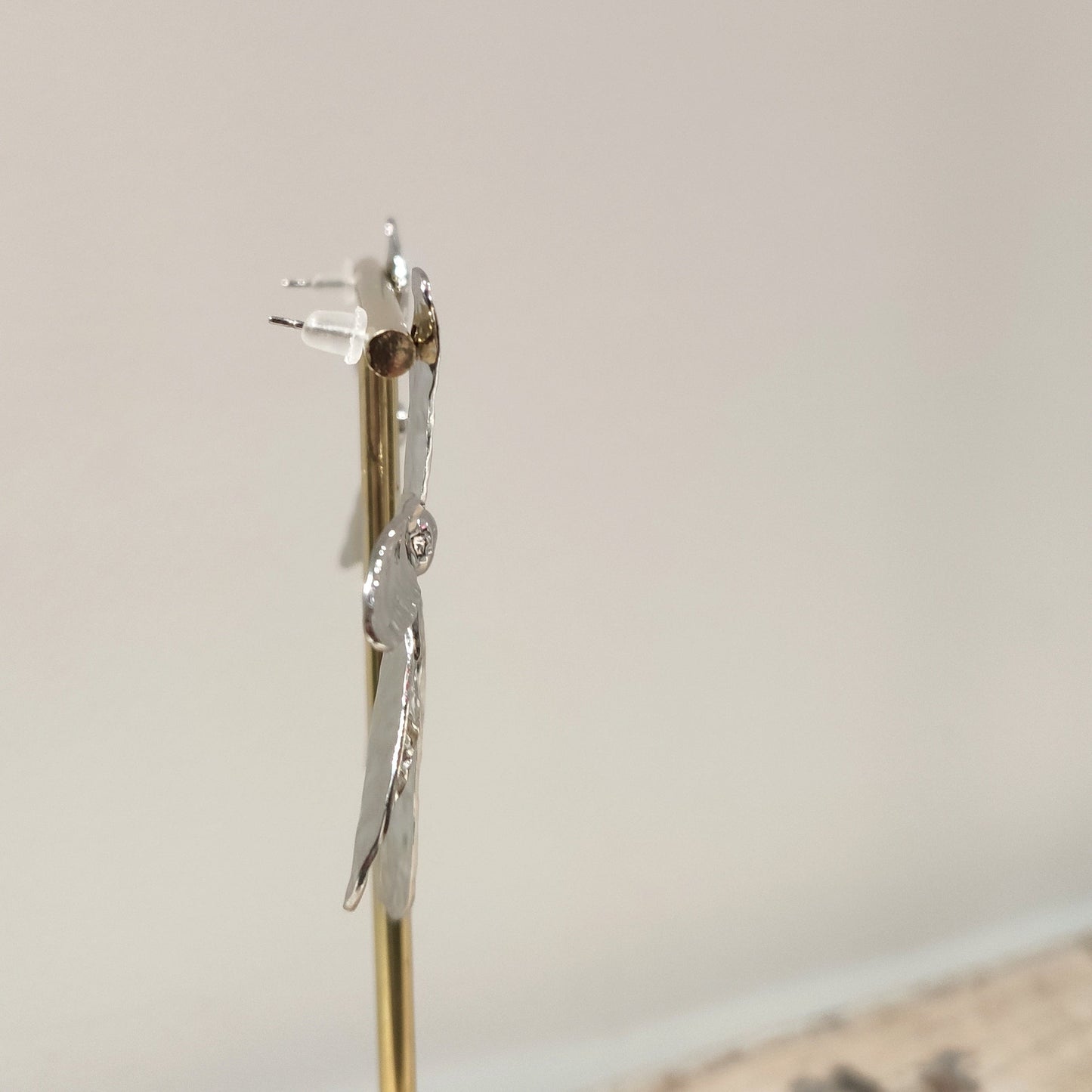 PENDIENTE PÉTALO PLATA