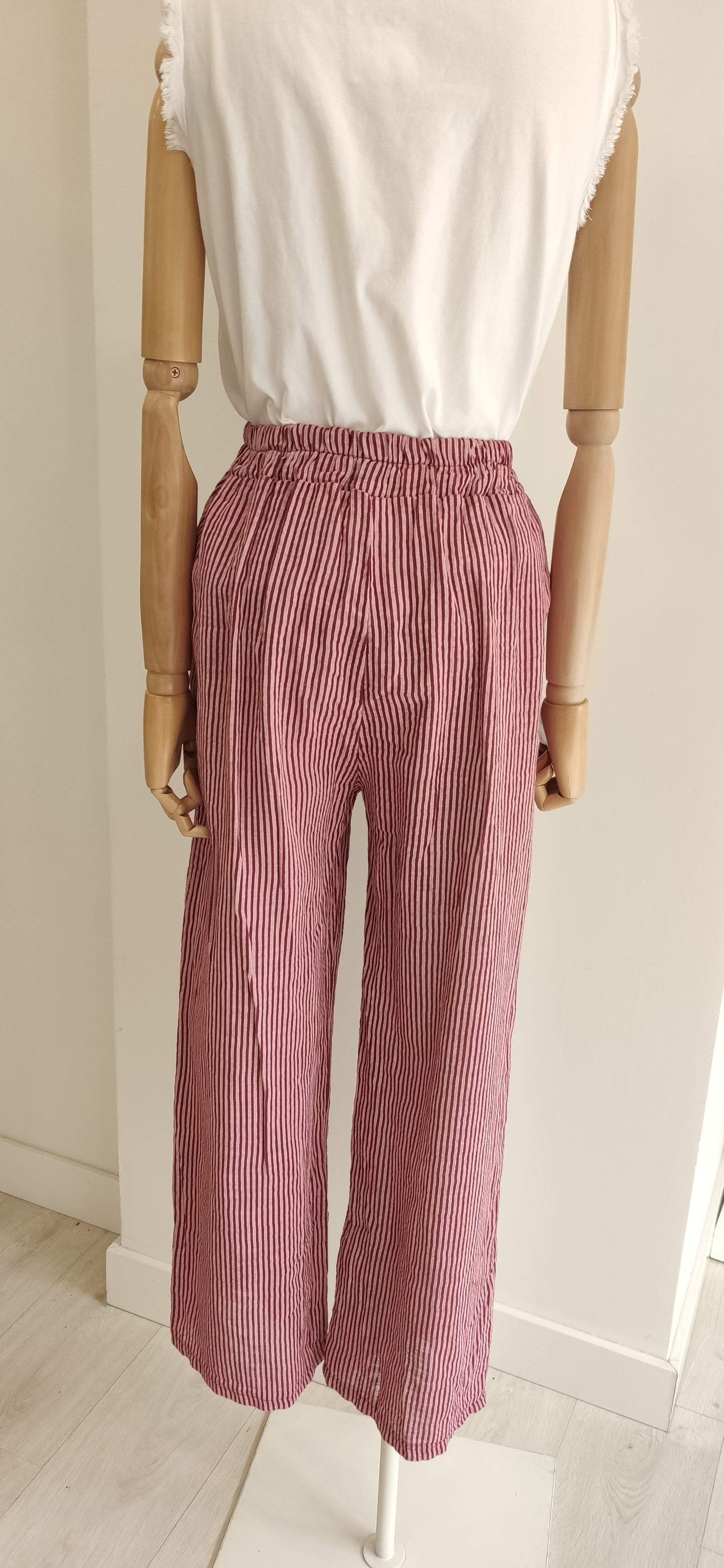 PANTALÓN RAYAS FRESA