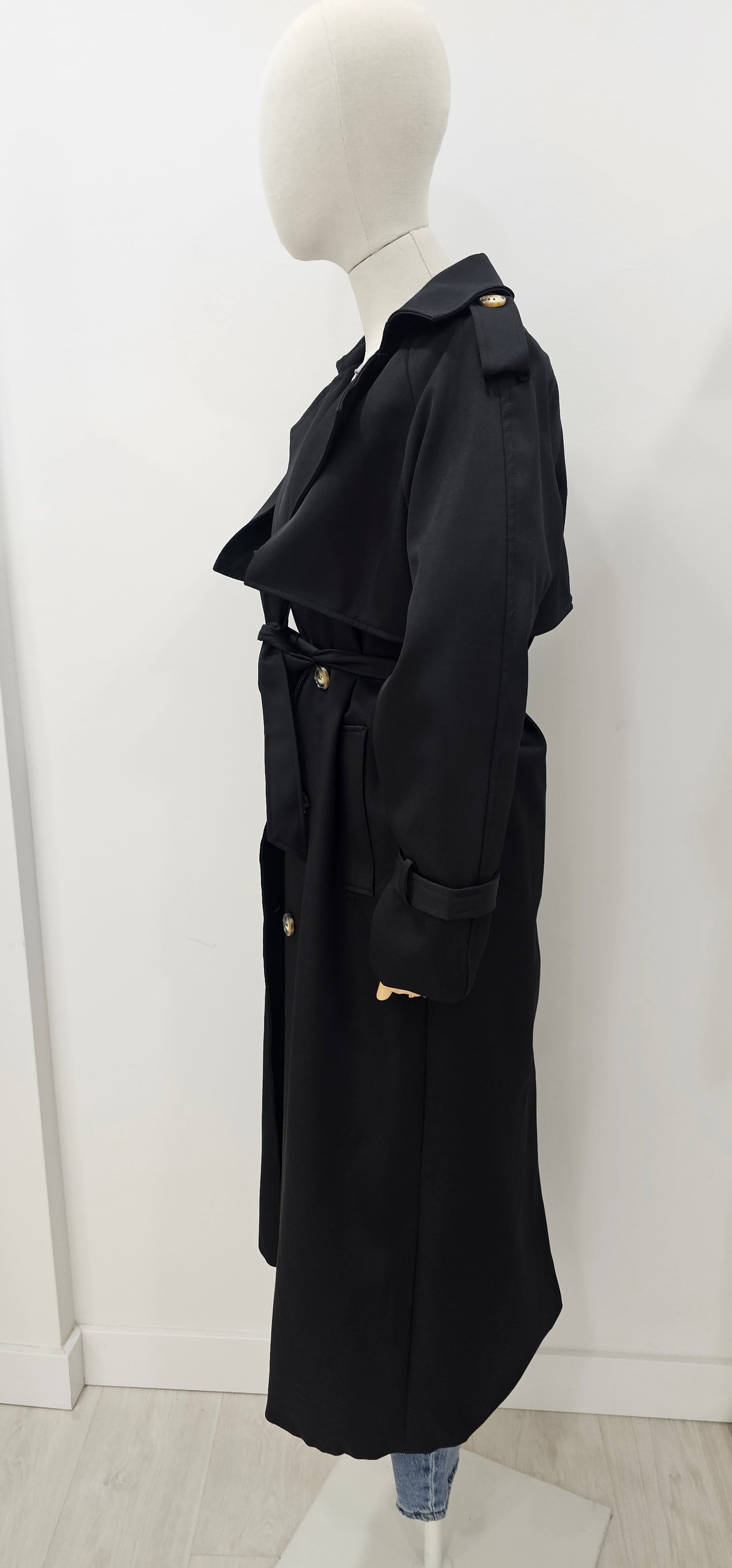 GABARDINA NEGRO