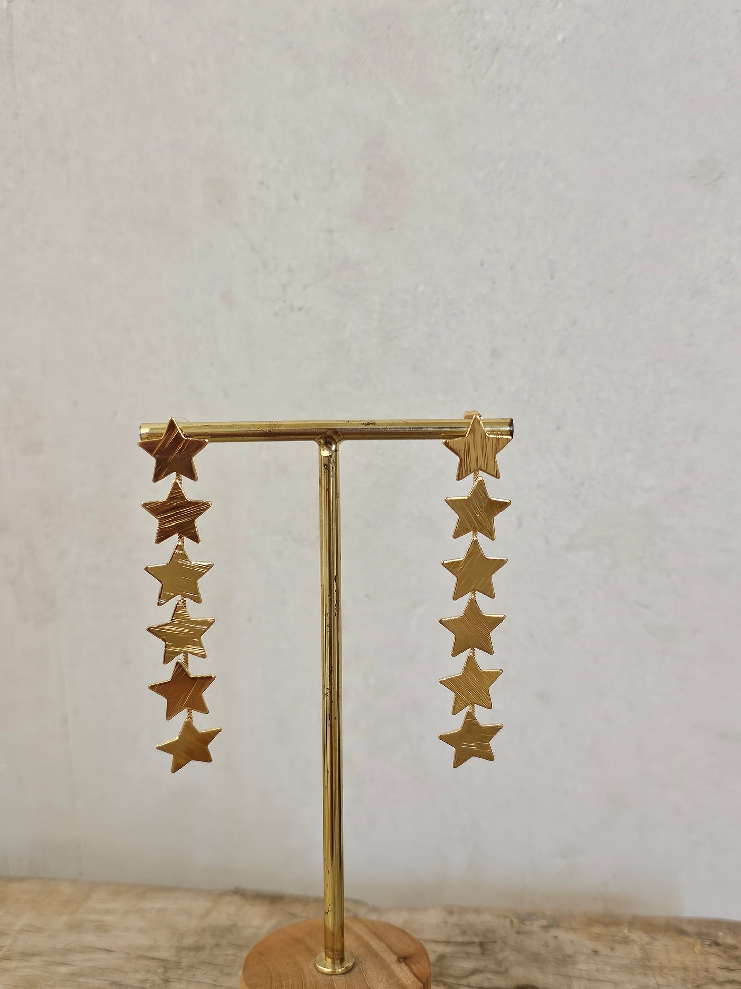 PENDIENTE ESTRELLA DORADA