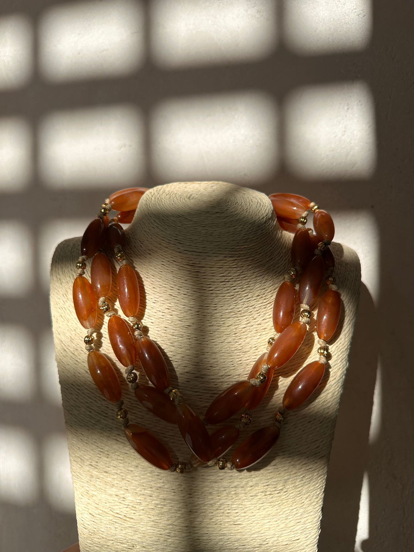 COLLAR