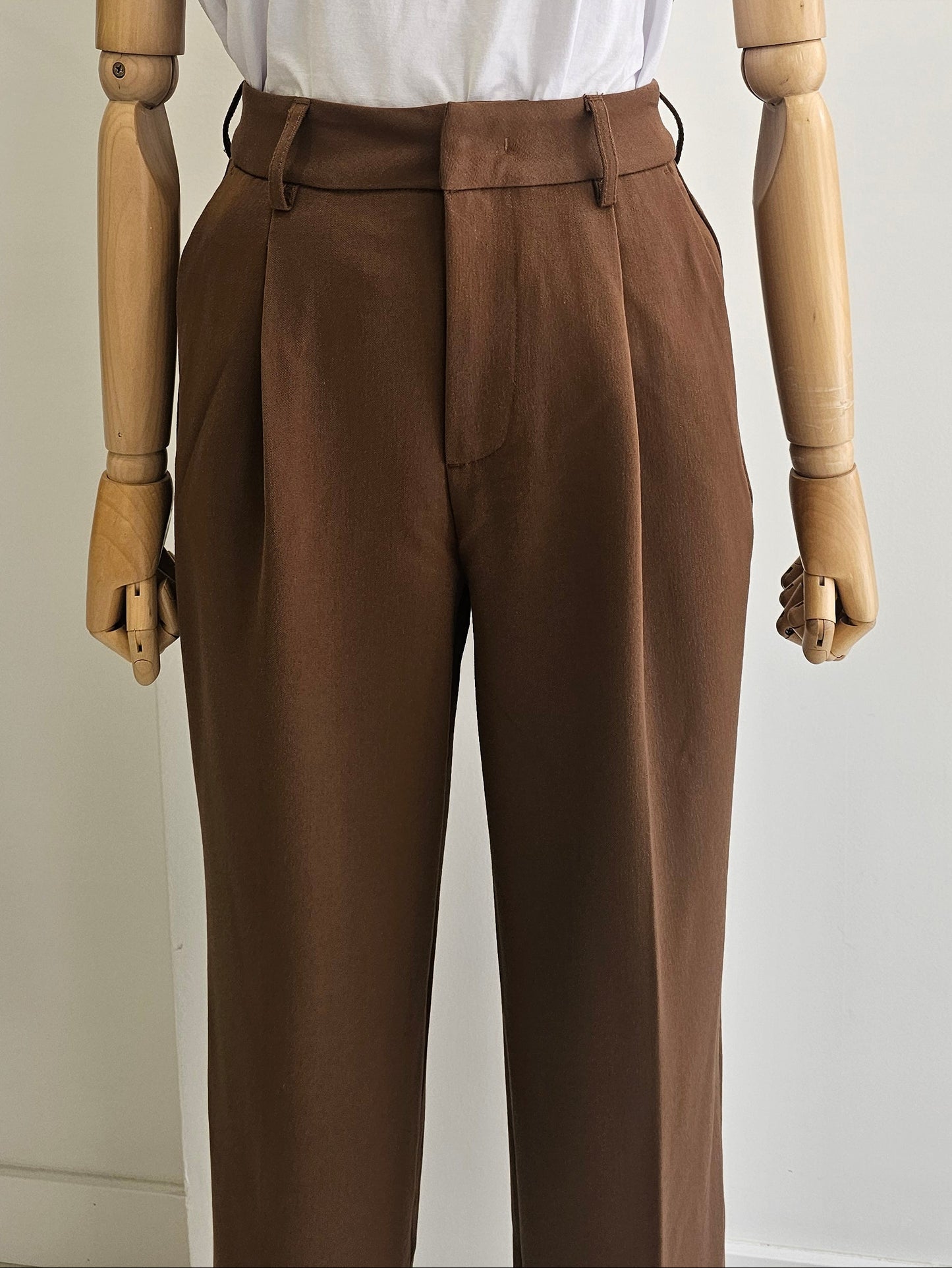 PANTALÓN AVELLANA