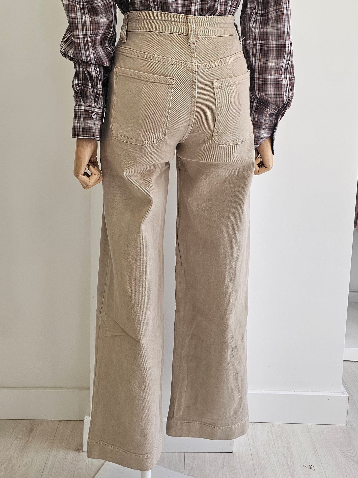 PANTALÓN BEIG TRENZADO