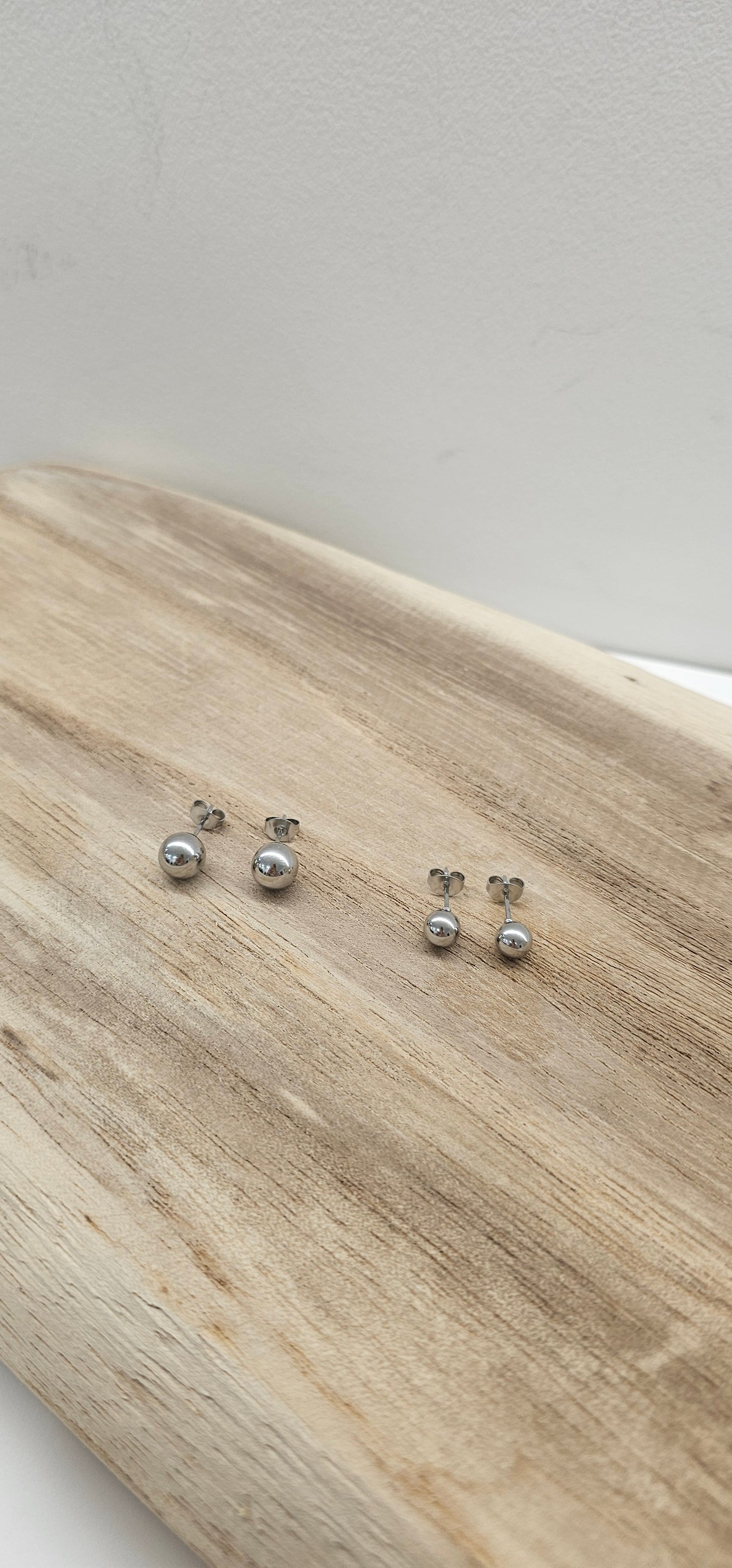 PENDIENTE BOLITA PLATA