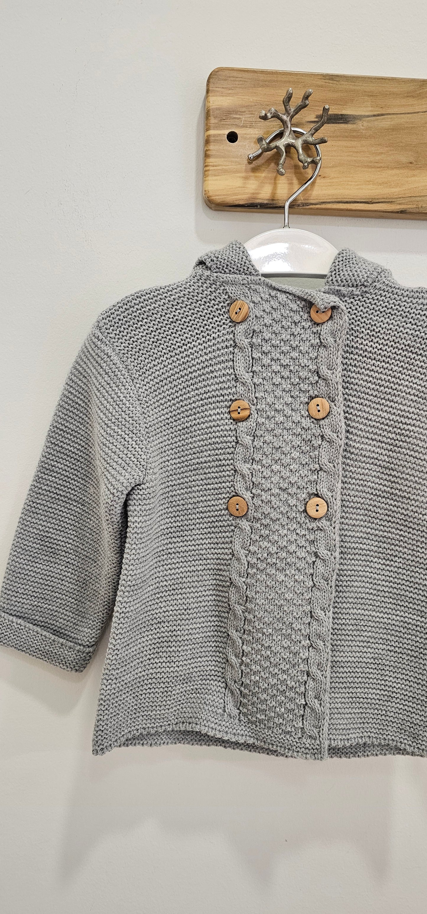 TRENKA GRIS