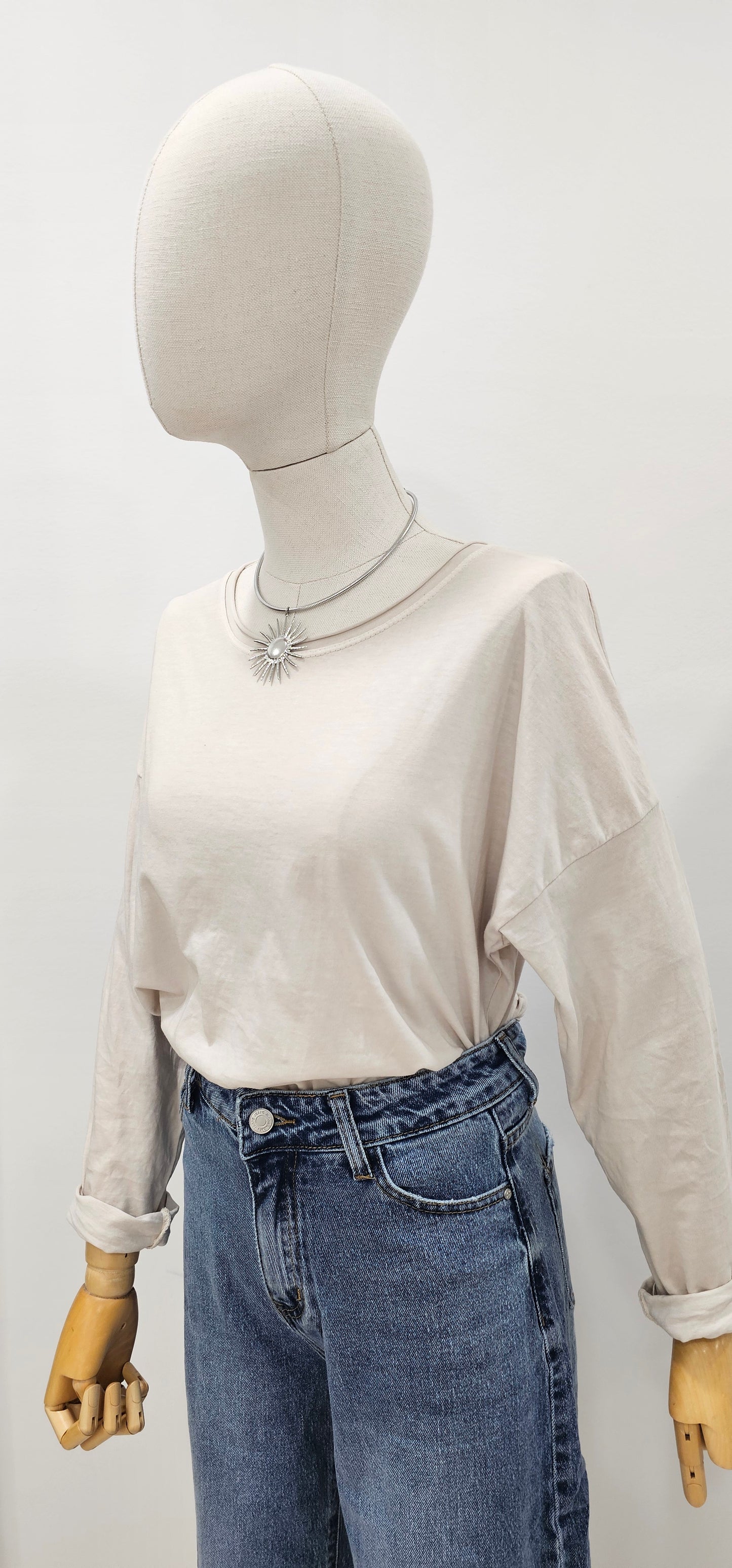 CAMISETA BÁSICA BEIGE
