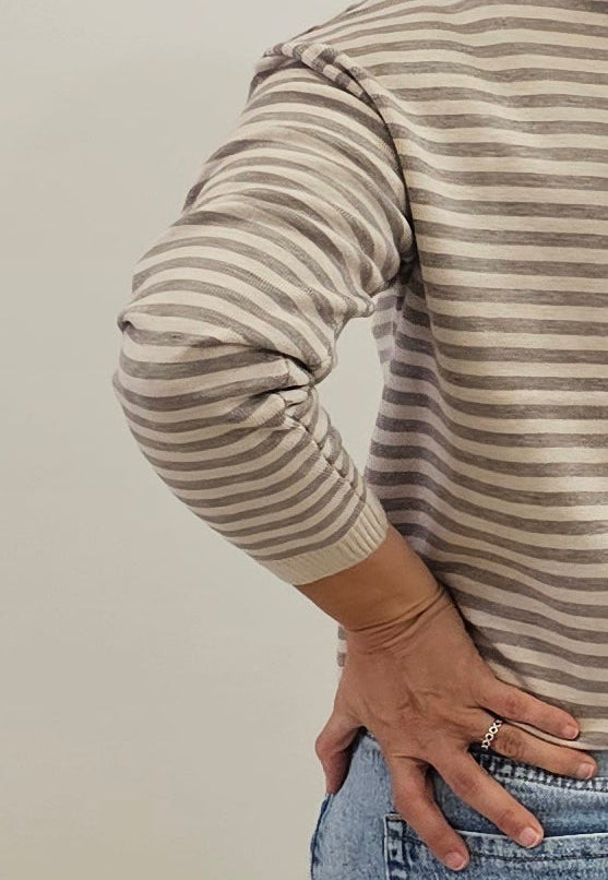 JERSEY RAYAS GRIS