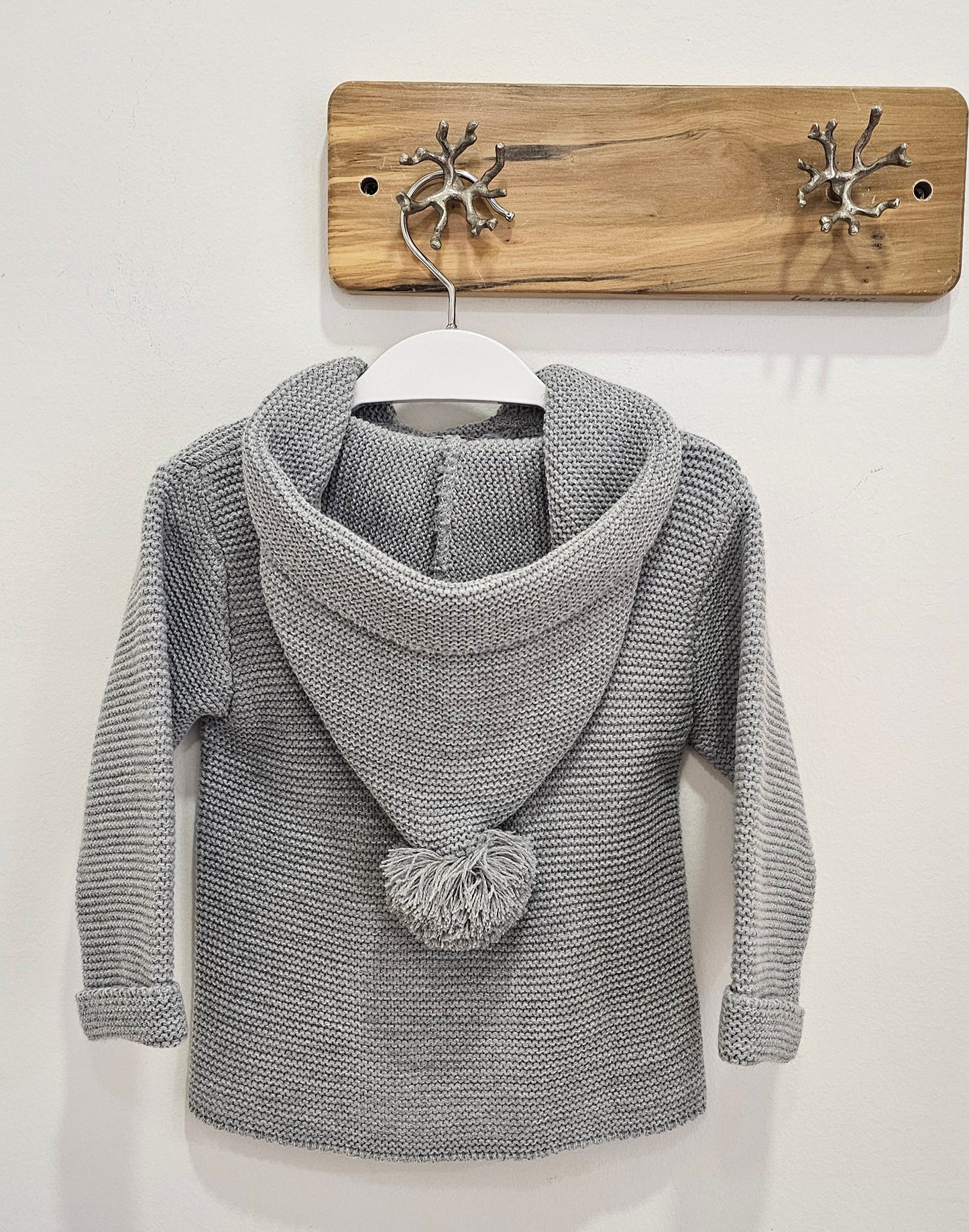 TRENKA GRIS