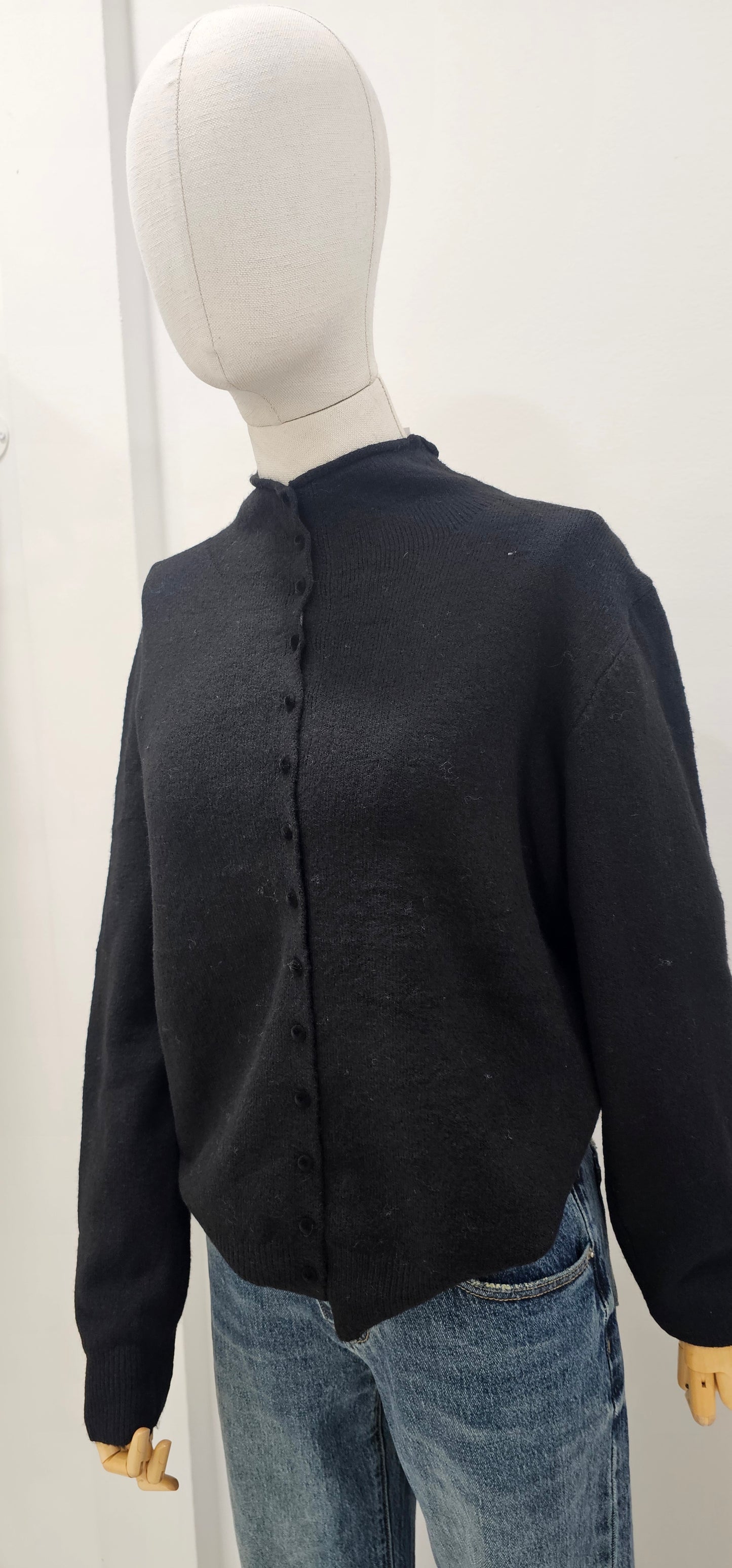JERSEY BOTÓN NEGRO