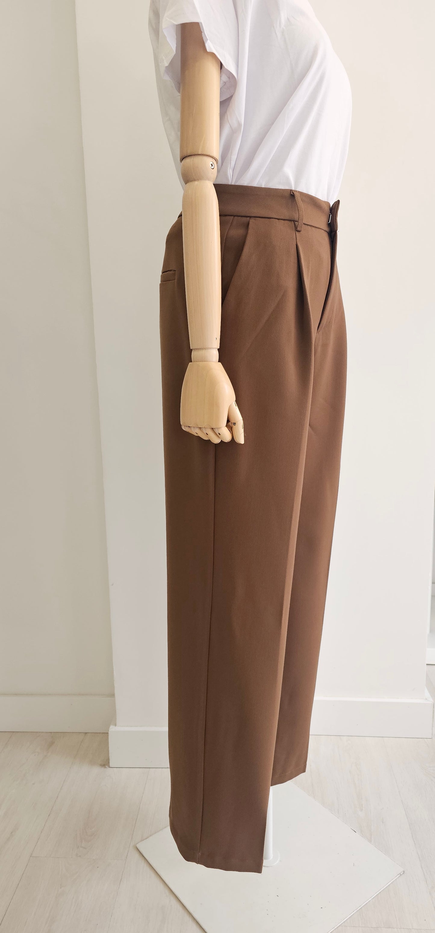 PANTALÓN AVELLANA