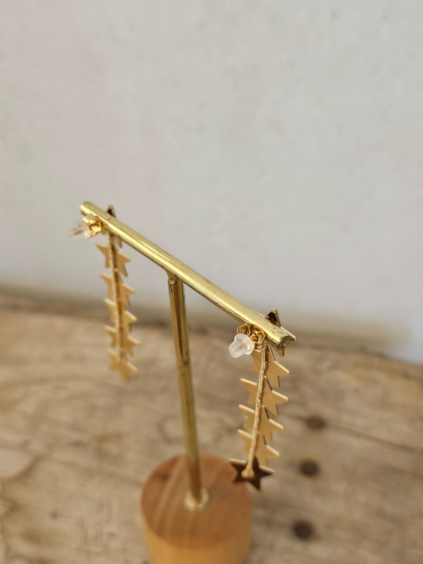 PENDIENTE ESTRELLA DORADA
