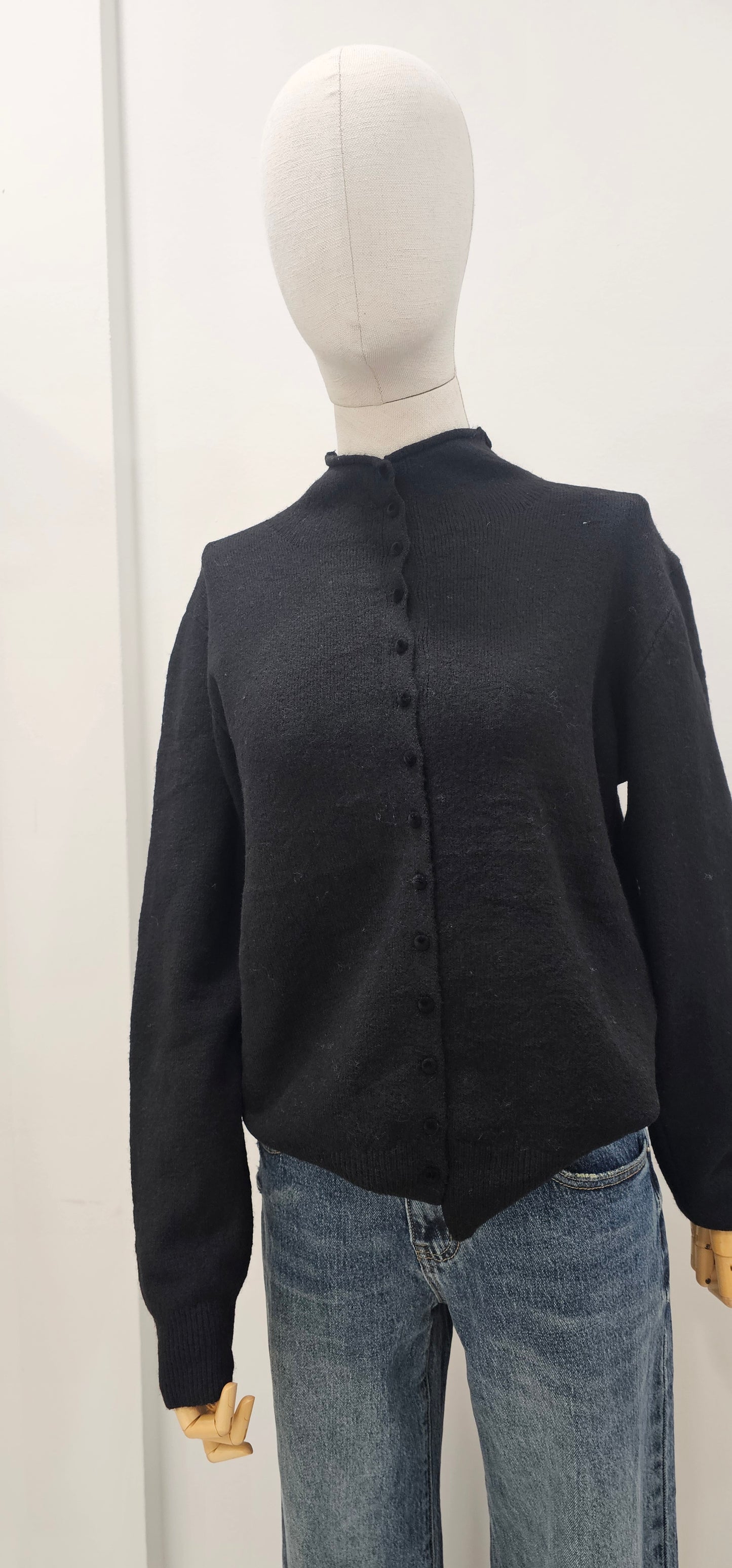 JERSEY BOTÓN NEGRO