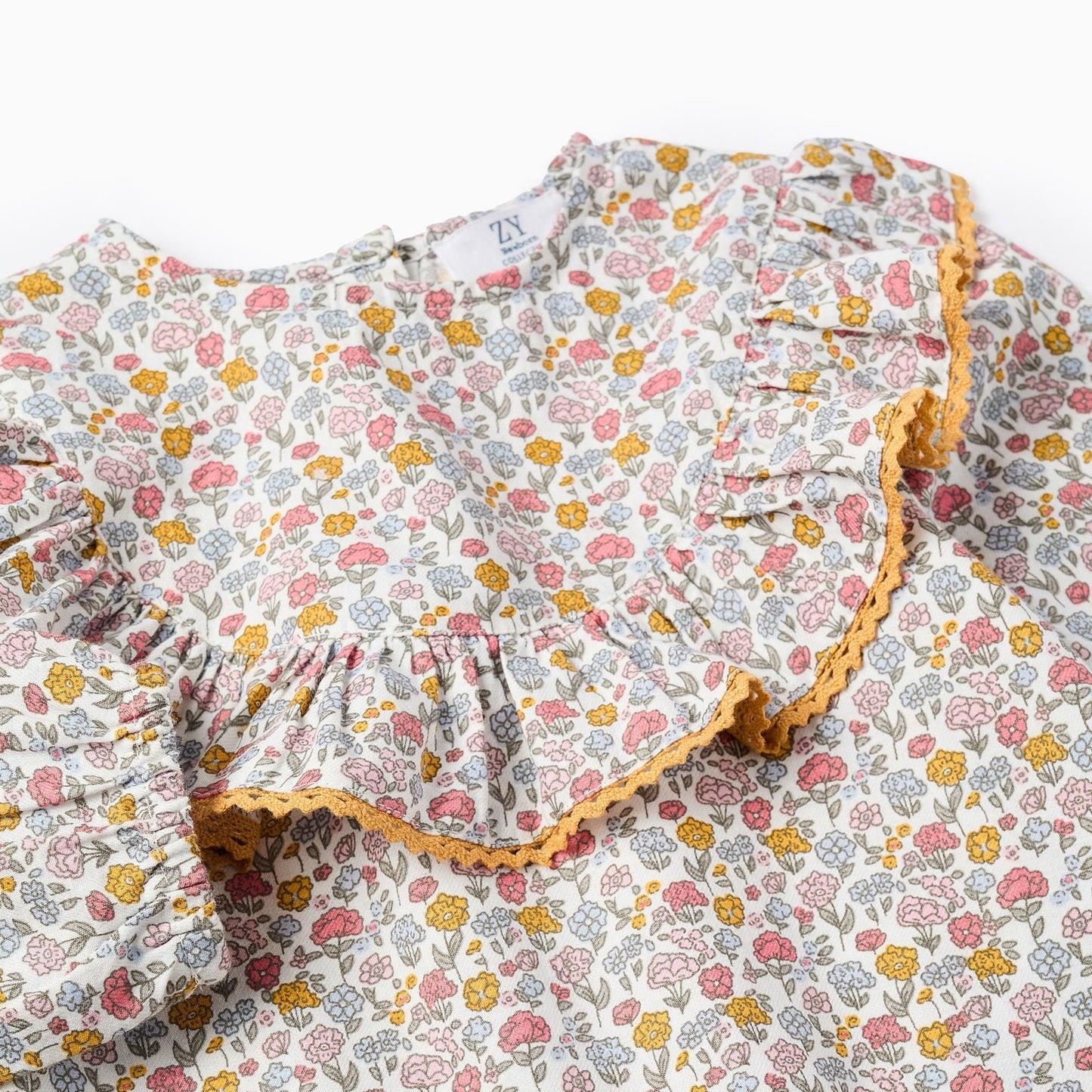 BLUSA FLORAL OCRE