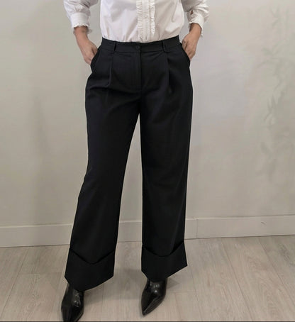 PANTALÓN VUELTA NEGRO
