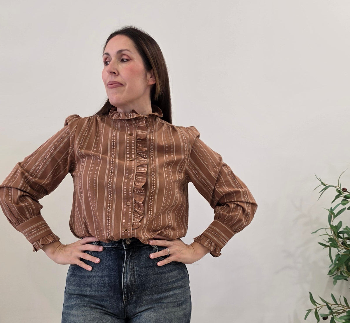 CAMISA NAVAJO AVELLANA
