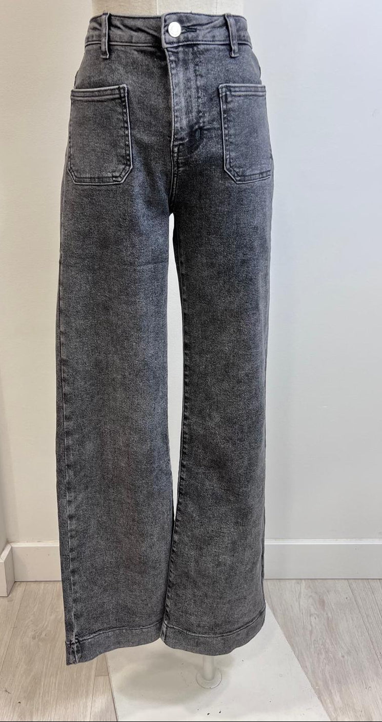 VAQUERO GRIS BOLSILLOS