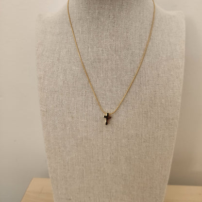 COLLAR CRUZ
