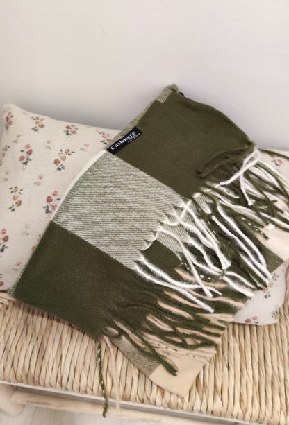 PAÑUELOS DE CUADROS