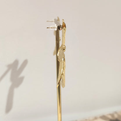 PENDIENTE PÉTALO ORO