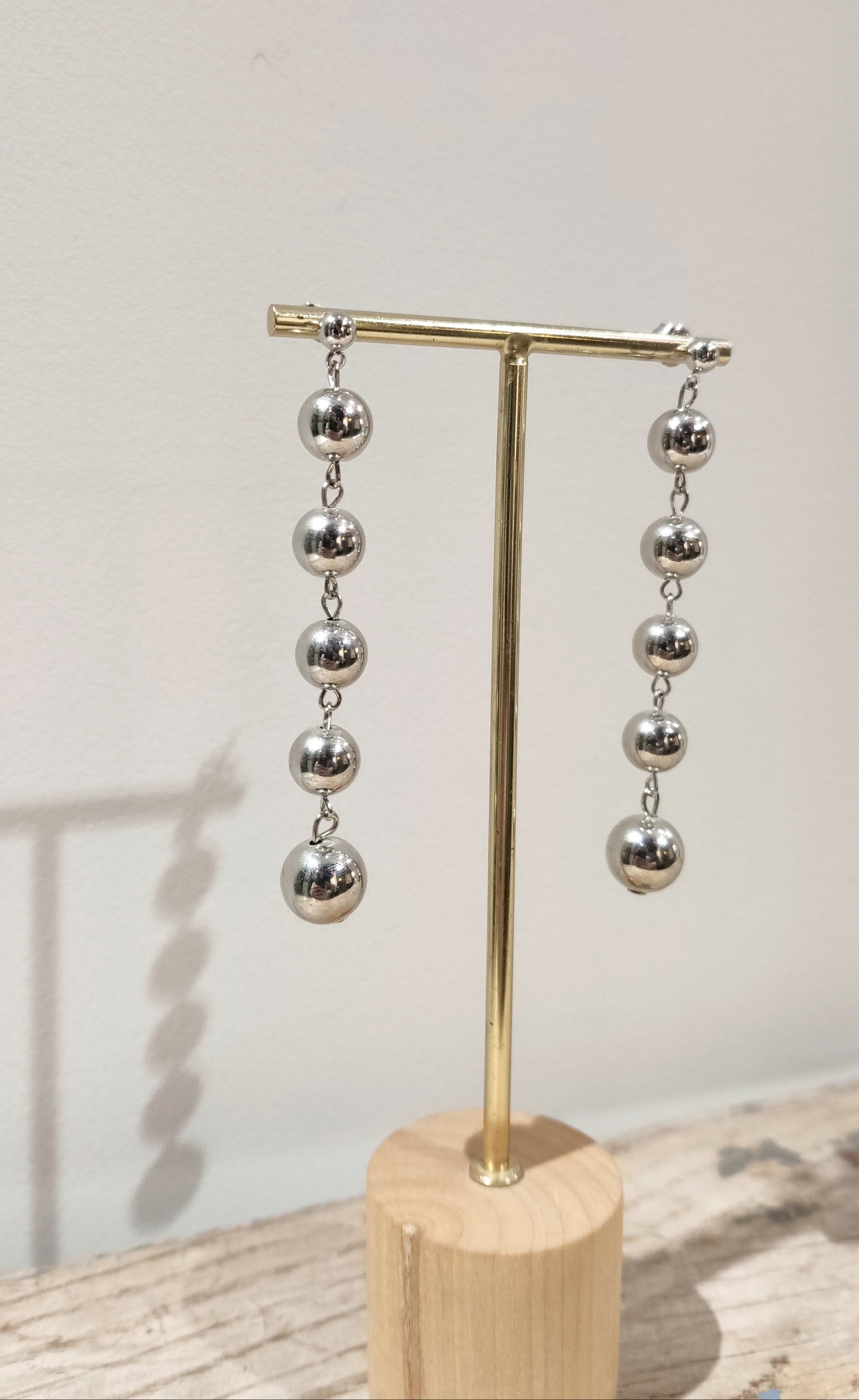 PENDIENTE BOLITAS