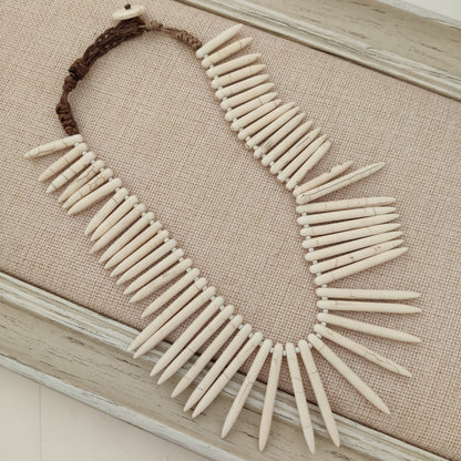 COLLAR PIEDRA