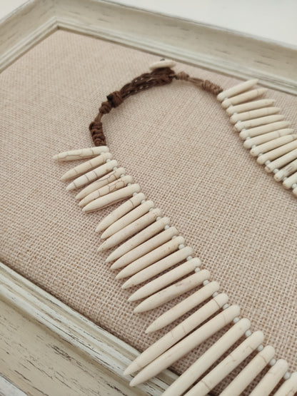 COLLAR PIEDRA