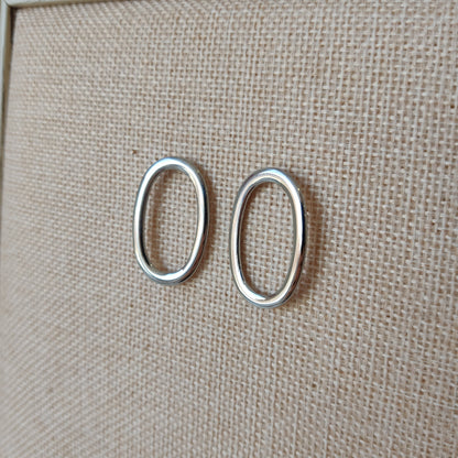 PENDIENTES OVAL