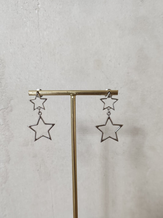 PENDIENTE DOBLE ESTRELLA PLATA