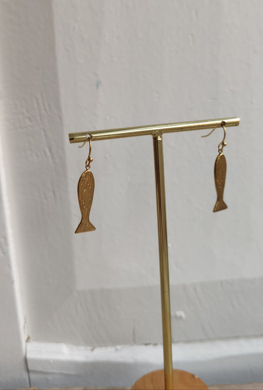 PENDIENTE PEZ DORADO