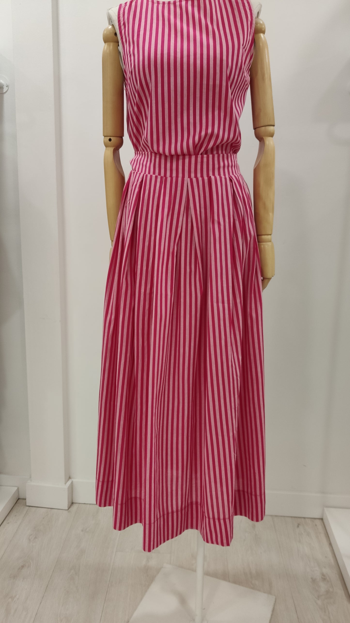 F