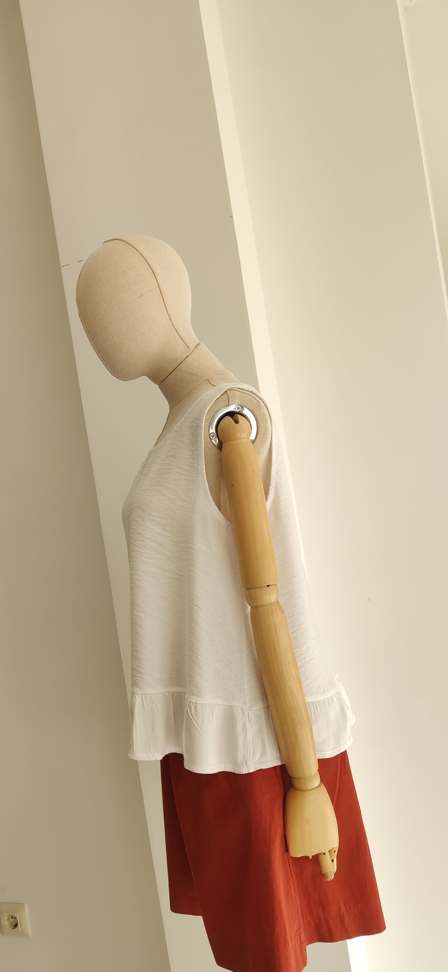 BLUSA VOLANTE BLANCO