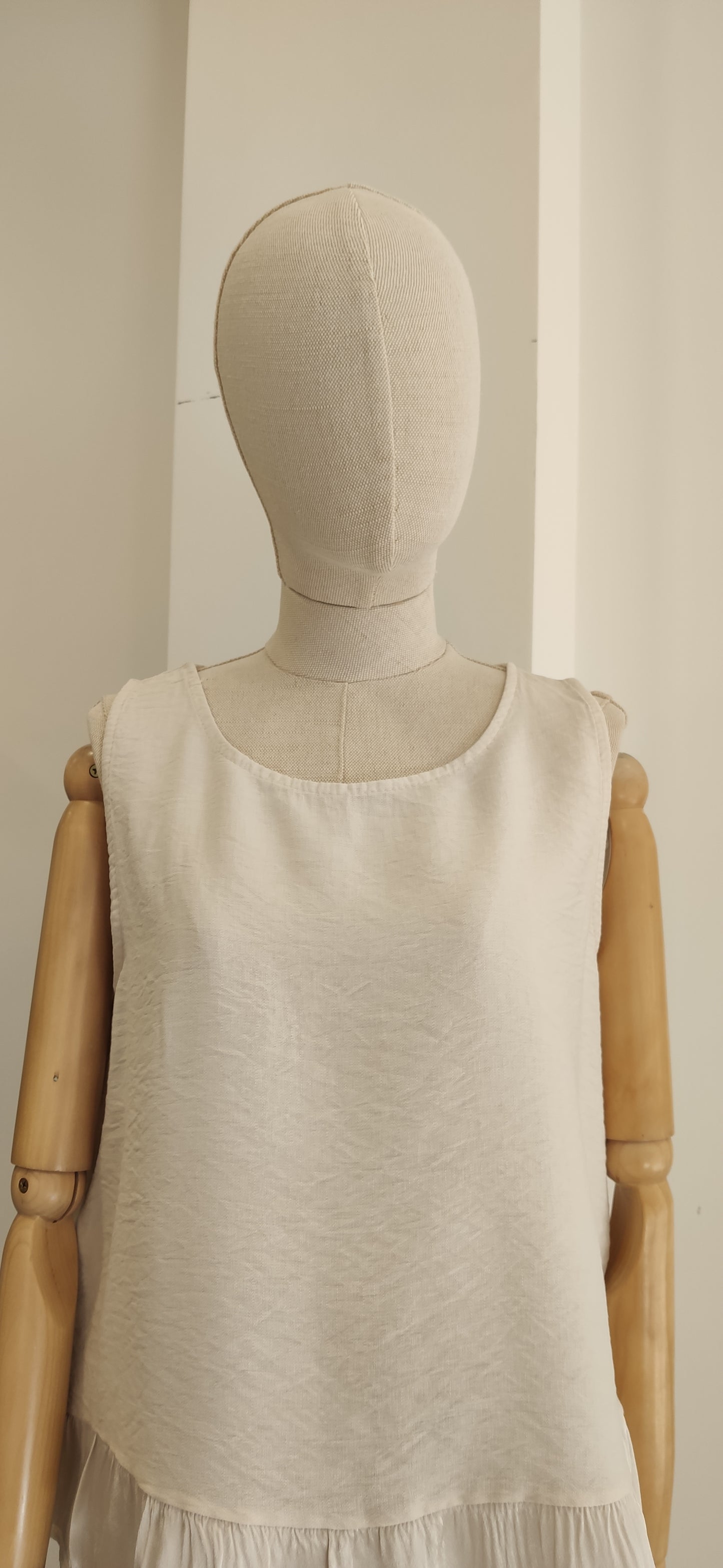 BLUSA VOLANTE BEIGE