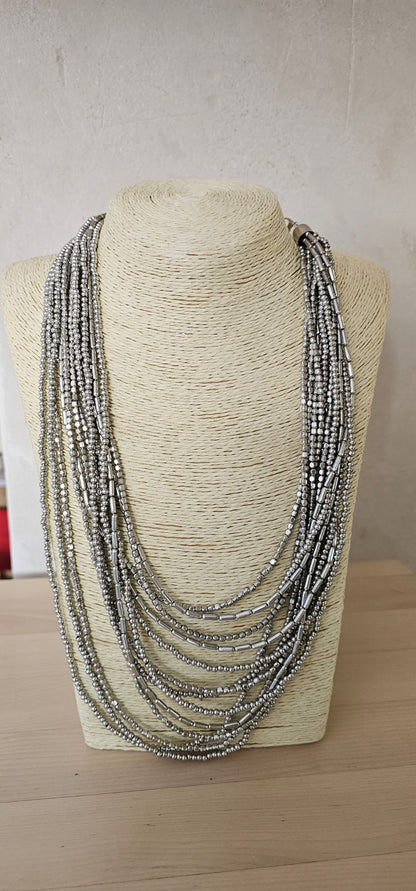 COLLAR PLATA