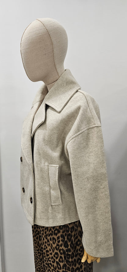 CHAQUETÓN BEIGE