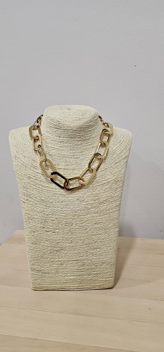 COLLAR ESLAVONES