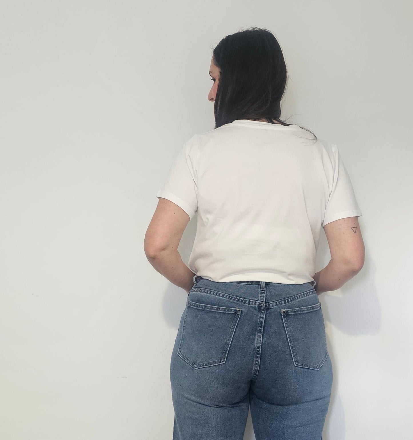 CAMISETA CHANCLAS BLANCAS