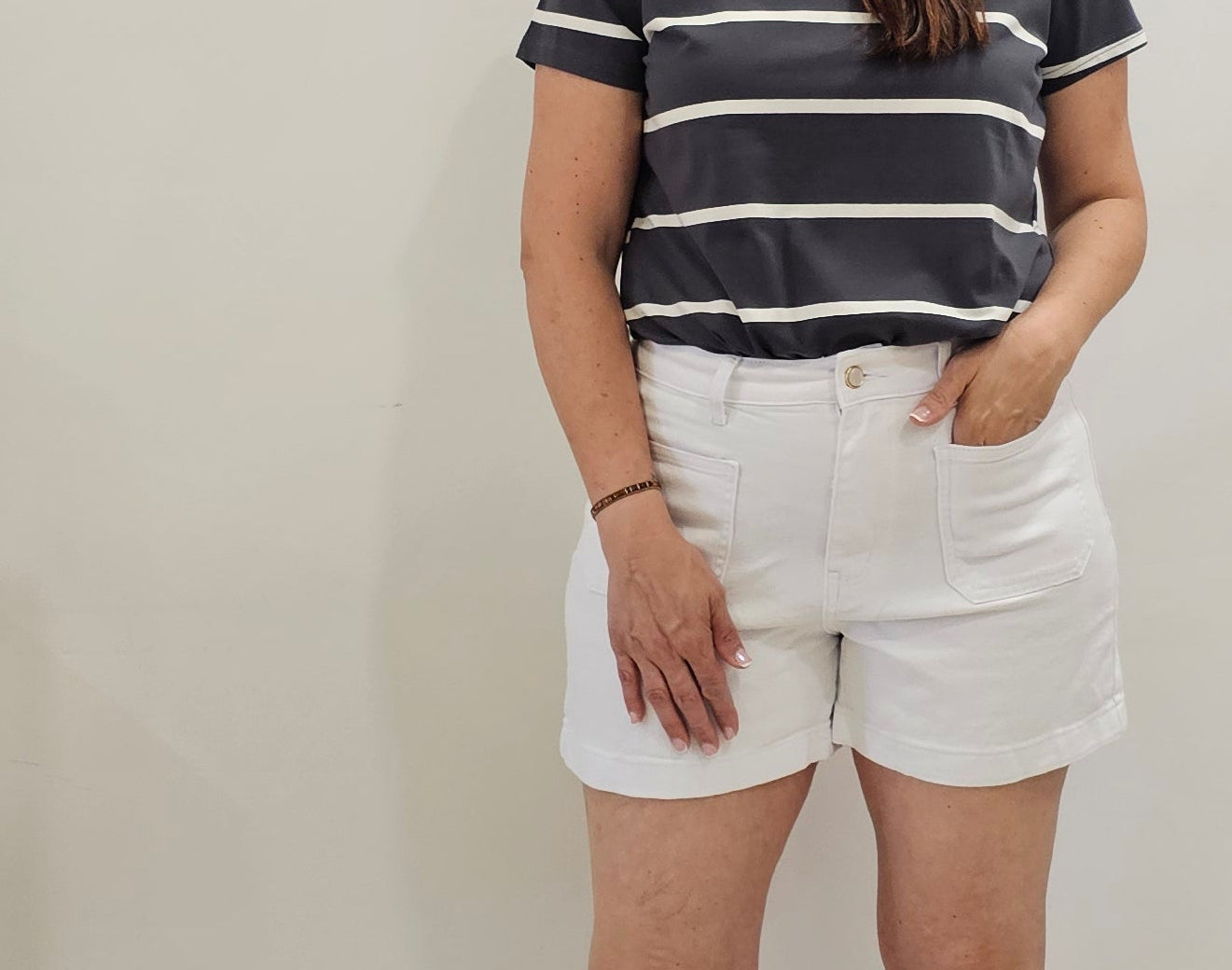 SHORT BOLSILLOS