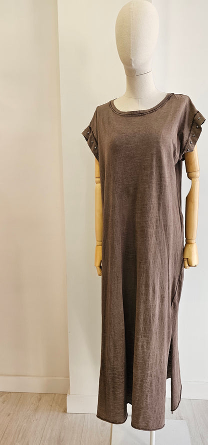 VESTIDO TACHAS