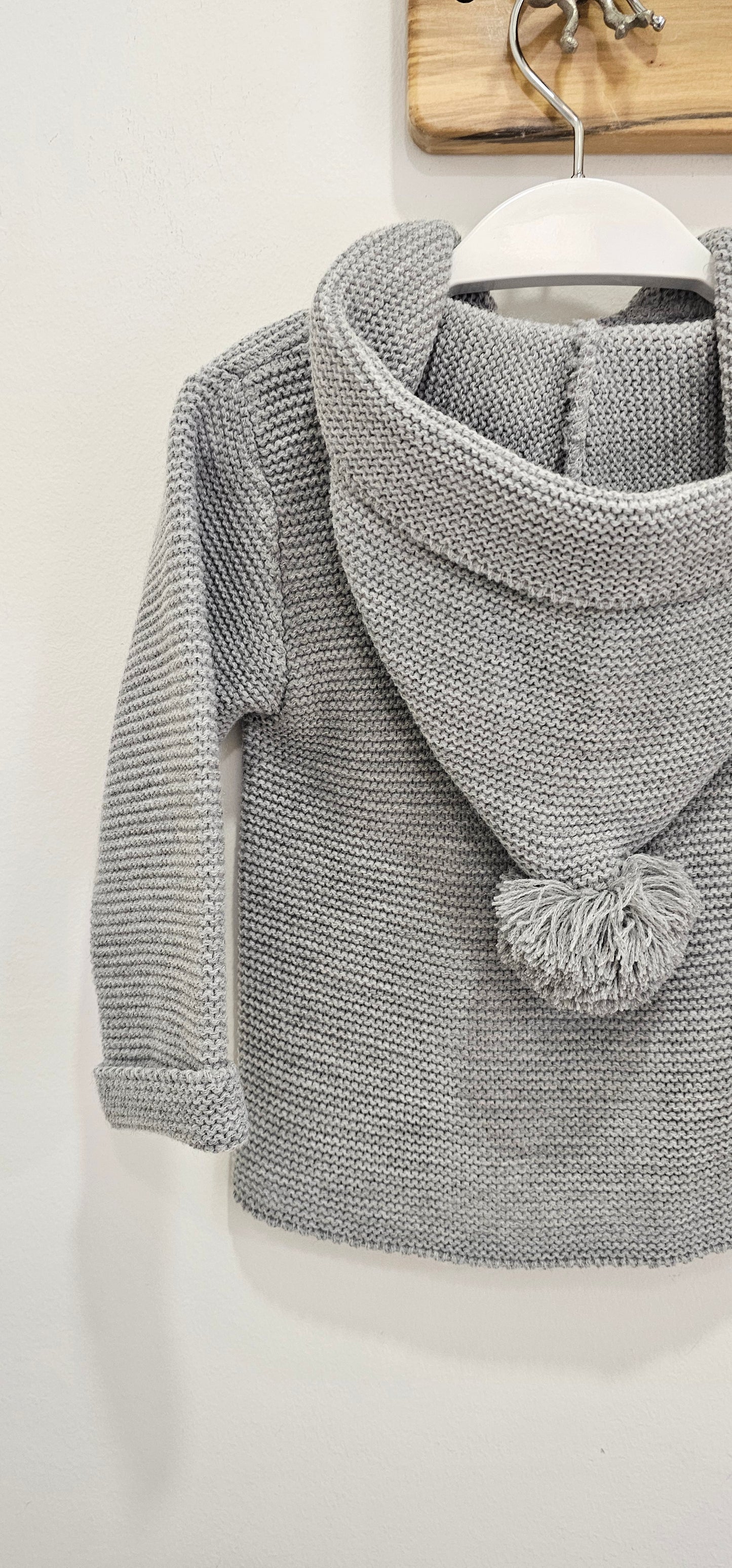 TRENKA GRIS