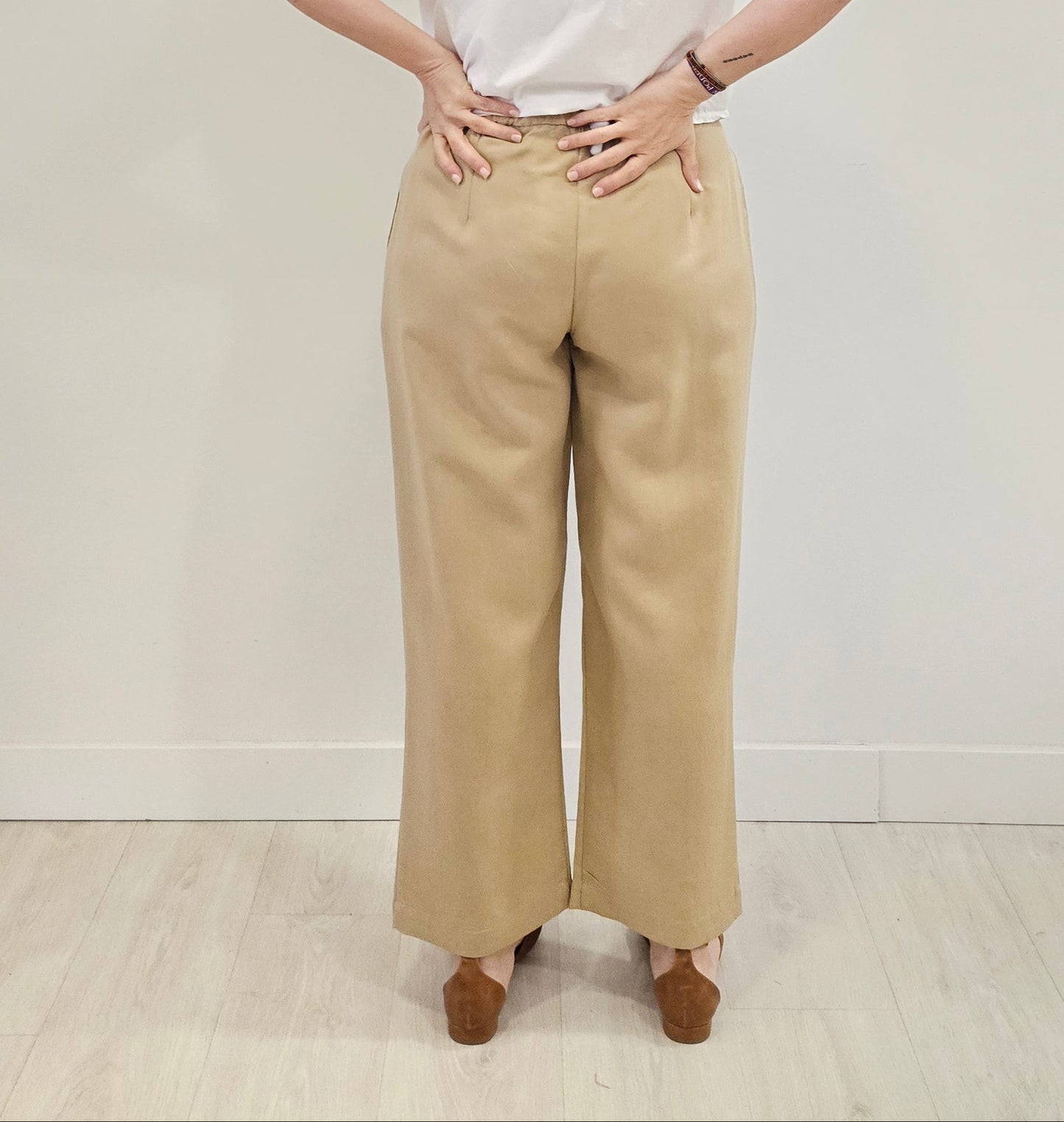 PANTALÓN TERESA CAMEL