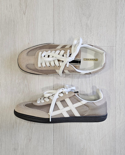 ZAPATILLA RETRO CAMEL