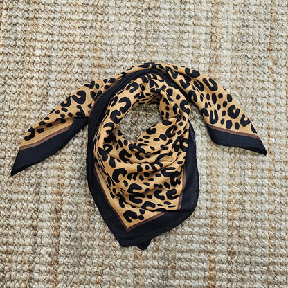 PAÑUELO ANIMAL PRINT