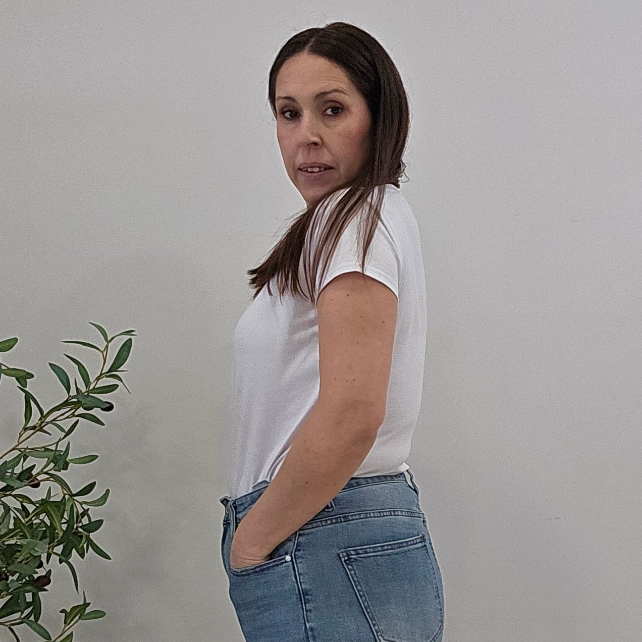 CAMISETA BÁSICA WHITE