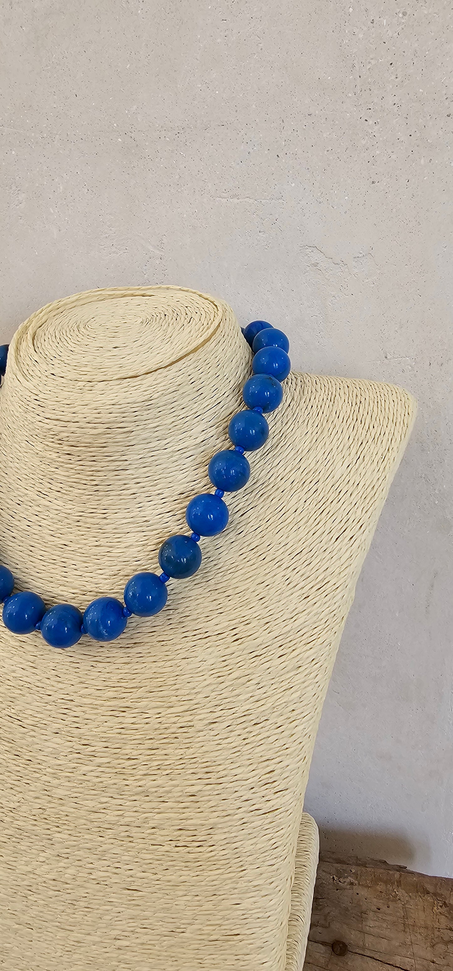 COLLAR AZUL