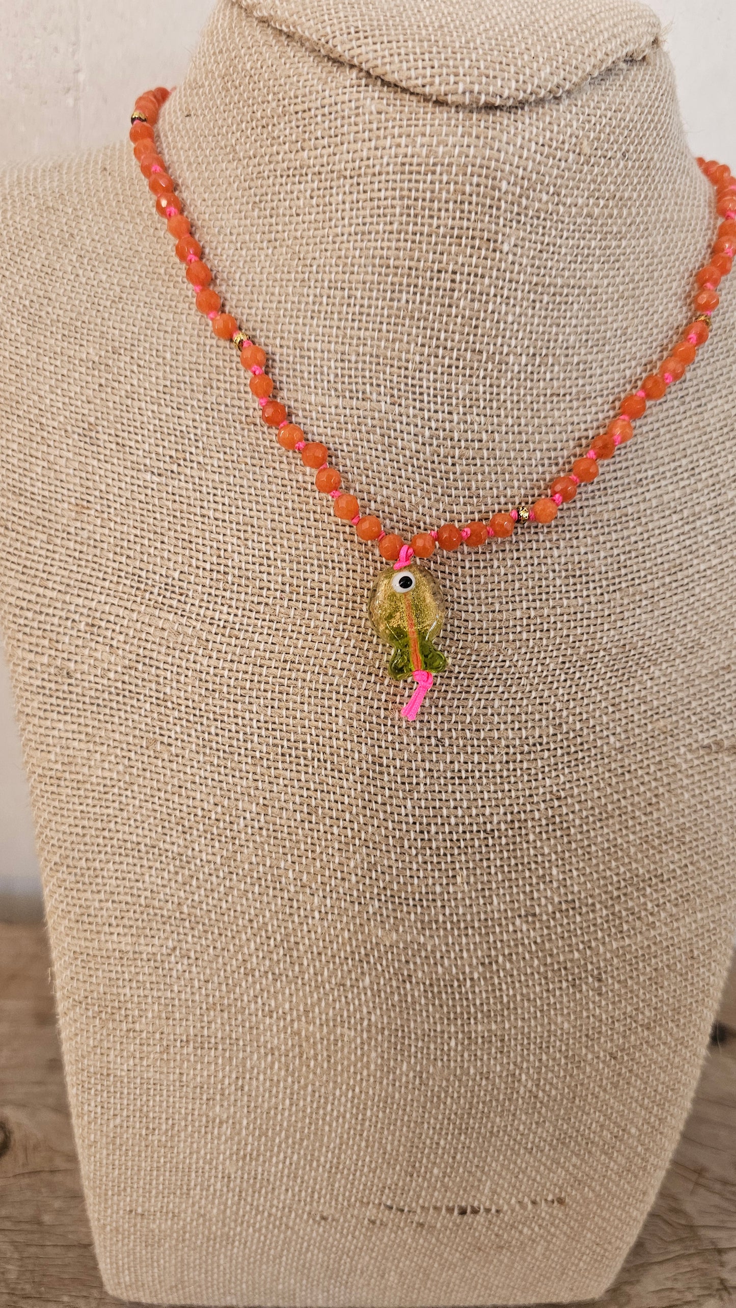 COLLAR PEZ AMARILLO