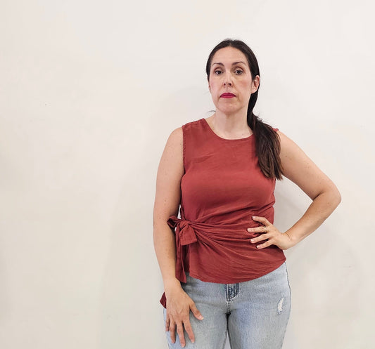 TOP ESTEFANIA CALDERO