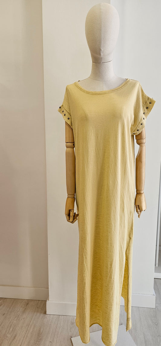 VESTIDO TACHAS